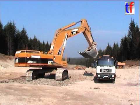 CAT 385B LME, Dump Trucks, Dumper, Bomag Fleet, Dozer,... / A 73, Buch am Forst, Germany, 2004.