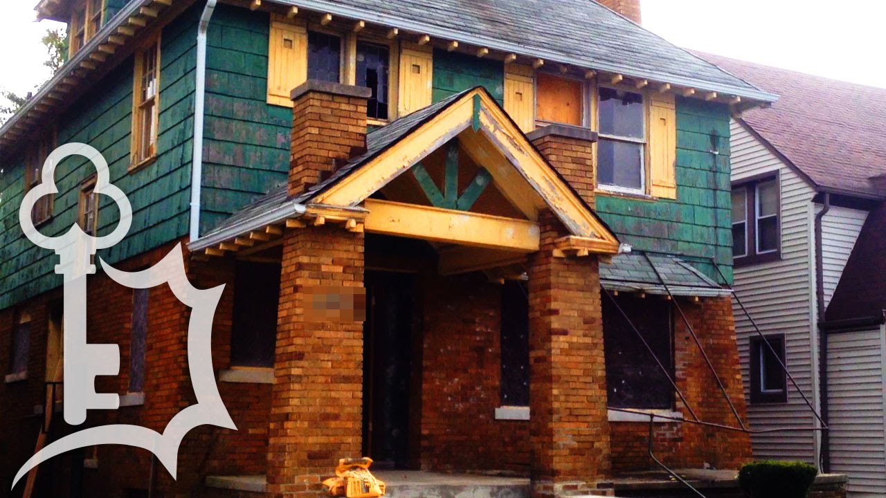 1923 Arts&Crafts Foursquare - Detroit DIY Rehab Project