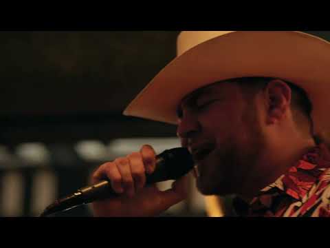 Grupo Varones - Me Volví Un Borracho (EN VIVO)