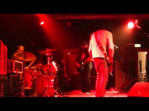 LOSING KONTROL LIVE BENICIO LIVE GIGS