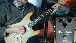 Video thumbnail for "DUNLOP" Uni-Vibe / Stereo Chorus UV-1 SC by nikolas stratigos