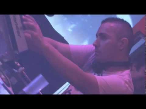 The Moon Feat Nu Nrg - High Volume (Live at PaniC)
