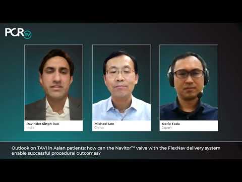 How can the Navitor™ valve with the FlexNav delivery system enable successful procedural outcomes?