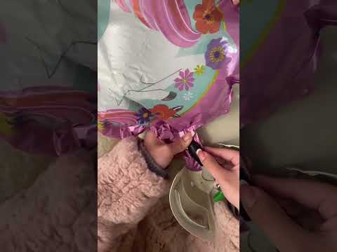 How to fill a foil balloon with helium