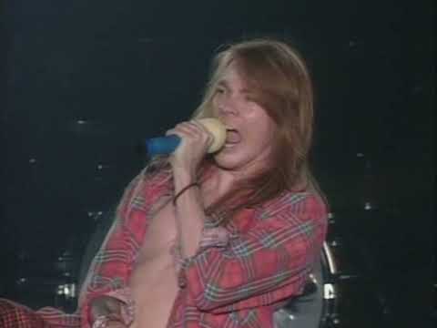 Guns N' Roses - Sweet Child O' Mine (Live in Tokyo/1992) (FullHD/1080p)
