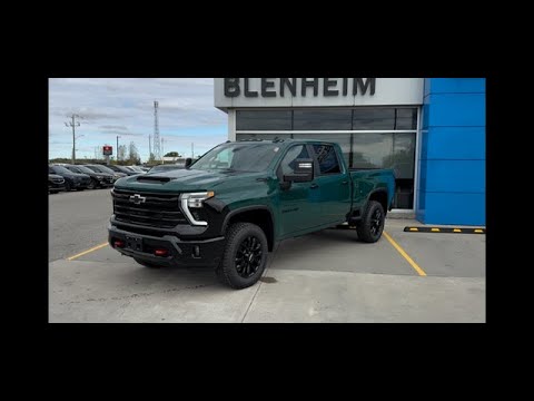 2026 Chevrolet Silverado 2500HD 4WD Crew Cab Standard Box LT in Green for sale at Blenheim Chevrolet Buick GMC Ltd. in Blenheim, ON