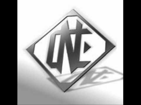 davaNtage far from summer