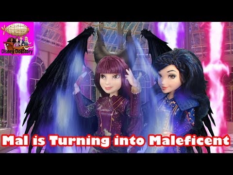 Mal is Turning into Maleficent - Part 15 - Descendants Star Darlings Disney