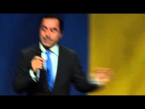 Özz Nûjen - Sveriges relation till USA