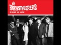Les Breastfeeders ★Angle mort