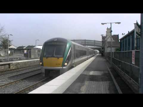 Irish Rail 22000 DMU 22016 departs Kildare
