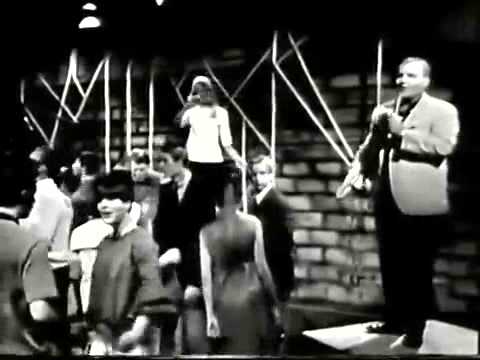 Glenn Yarbrough  "Baby The Rain Must Fall" 1965