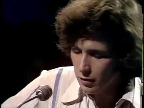 Don Mclean (Captioned)  Vincent