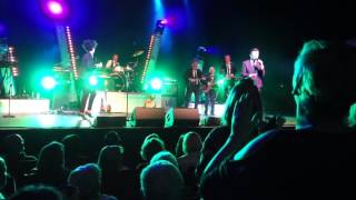Rick Astley & Dawn Joseph - Cry For Help Reggae Interlude (Live in Southend-on-Sea - 09/04/2016)