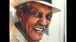 Compay Segundo - Sarandonga