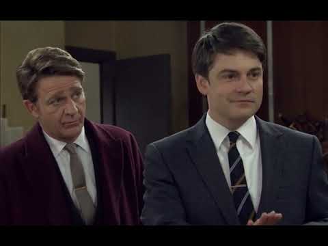 Amar C604 - Julián comunica a Laura que Ismael está vivo