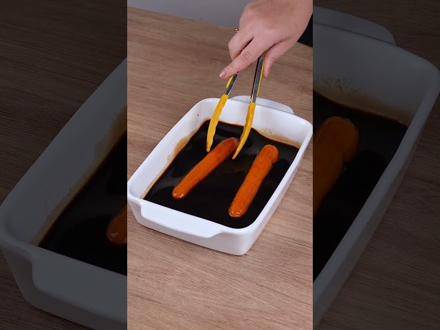 Vídeo relacionado con Dilecti Huesos de Queso Naturales - Los Masticables Naturales Muy Sabrosos, Duros y Duraderos Mantendrán a su Perro Ocupado Durante un Tiempo. (Talla L, Juego de 3)