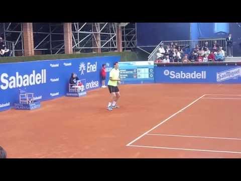 Kenny de Schepper warming up vs Marsel Ilhan [HD] - Barcelona Open Banc Sabadell 2013