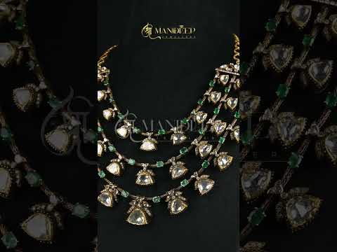 Timeless Kundan & Emerald Jewellery Set | Manideep Jewellers #weddingjewellery #bridaljewellery