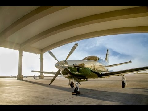 Aircraft Review: Socata TBM 700B (Relevant Avionics/Interior) - YouTube