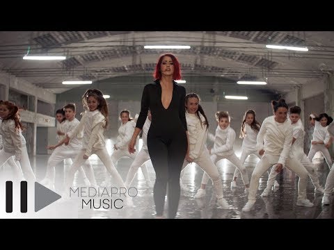 Barei – I don t need to be you Video Barei – I don t need to be you Video