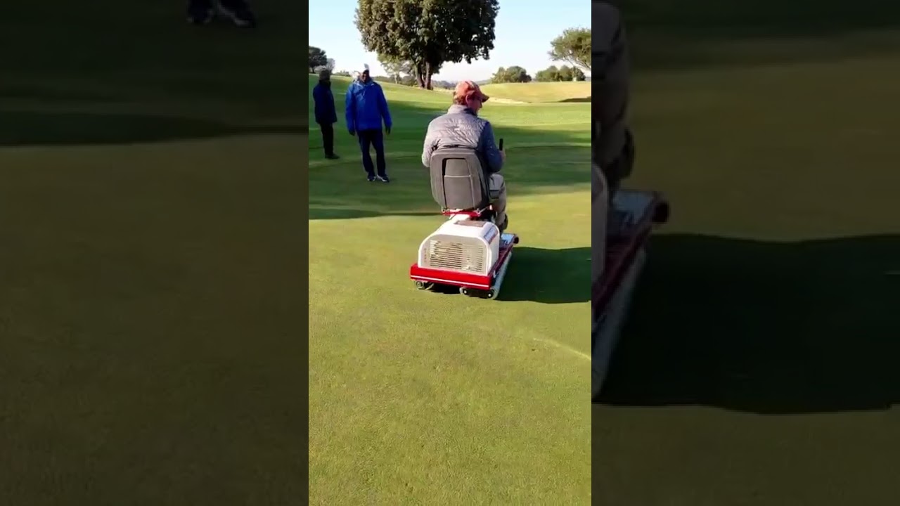 Consisten, tour-quality greenswith the greensIRON 3900.