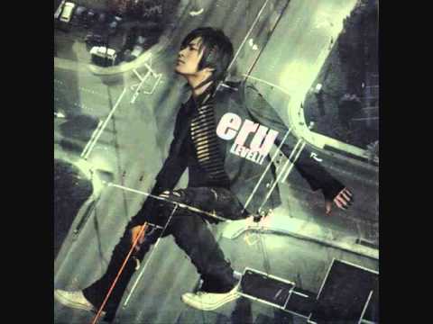 Eru (이루) - Czarne okulary