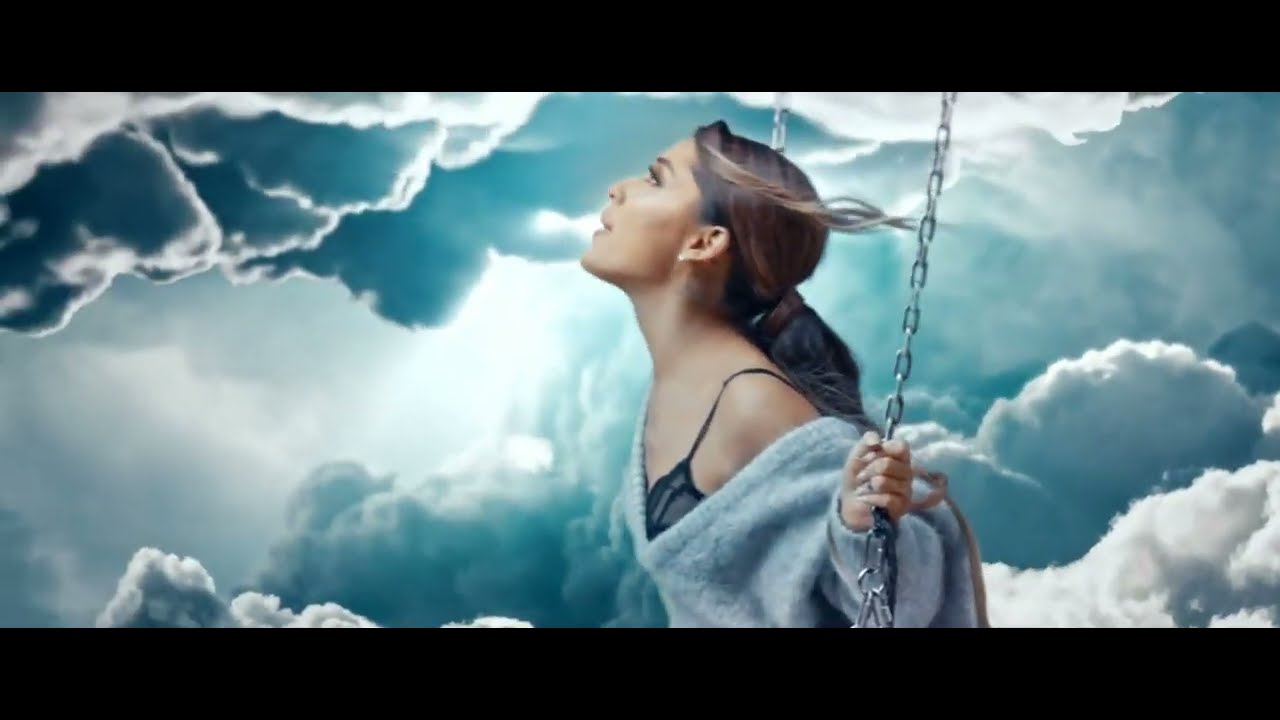 Ariana Grande - Breathin (4K 60fps) scene where he comes out on top of the swing