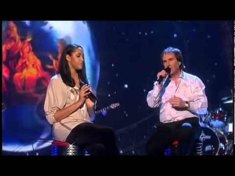 Chris de Burgh & Cassandra Steen - A Spaceman Came Travelling