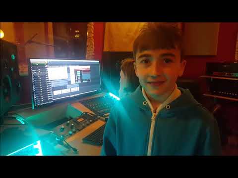 Starworld Singing School - STARKIDS - Énekóra - Stúdiómunka Gyermekekkel