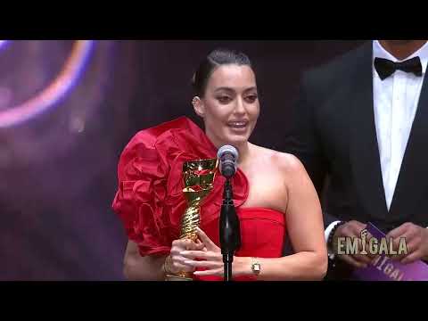 Karen Wazen wins the "Global Fashion Brand Ambassador of the Year" at The EMIGALA 2023