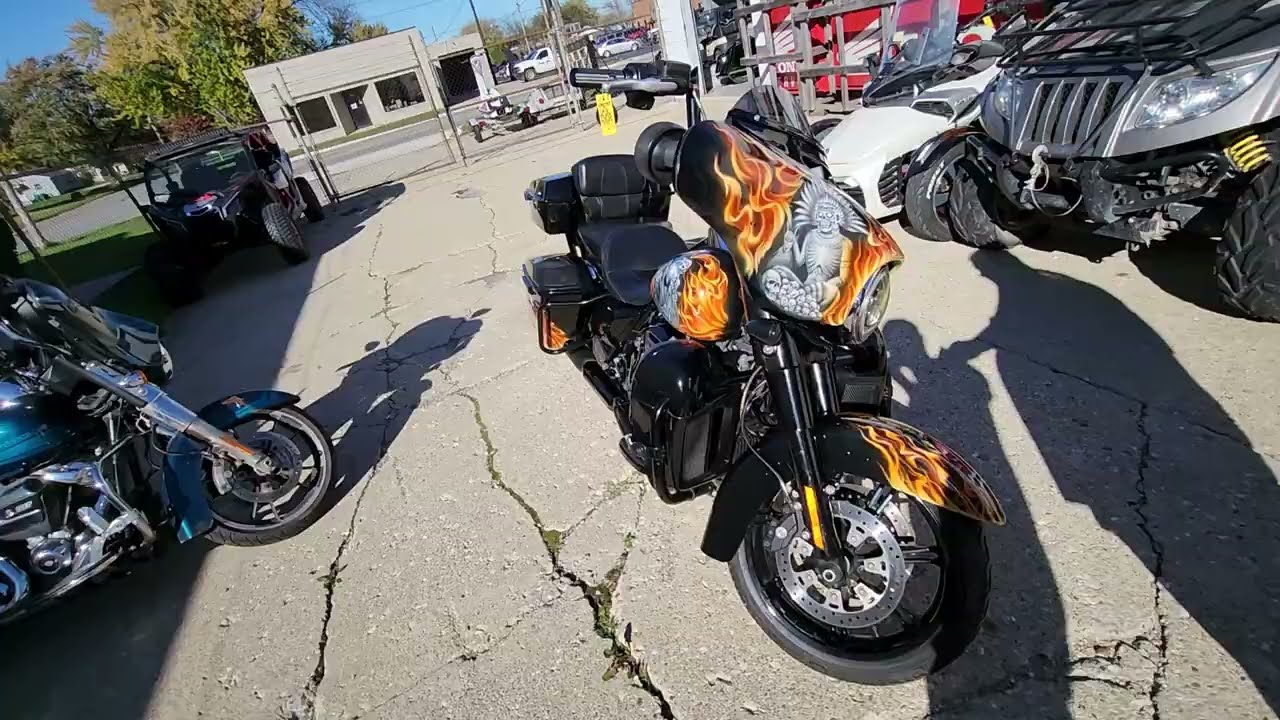 2017 Harley-Davidson® Ultra Limited Motorcycle
