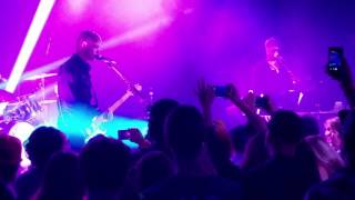 Banks and Steelz - Giant (Live at the Roxy)