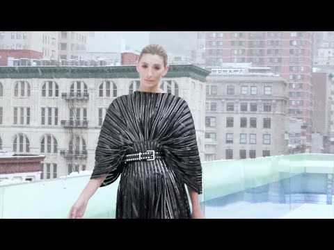 Flying Solo Fall/Winter 2022 Runway Show #3 | VRAI Magazine