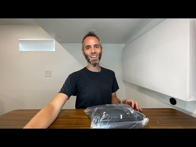 Best Insulated Lunch Bag with Lock for Road Trips - close-up view