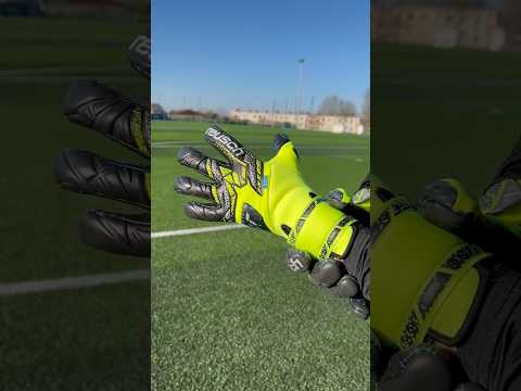 New goalkeeper gloves 2025 🧤 #unboxing #asmr #reusch