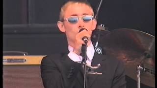 The Divine Comedy, Sweden, live at the Reading Festival 1998