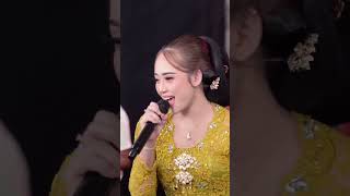 Download lagu Silvy Kumalasari - Teh Poci mp3