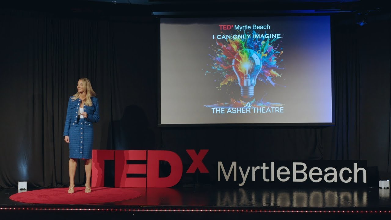 Laura Casselman on stage
