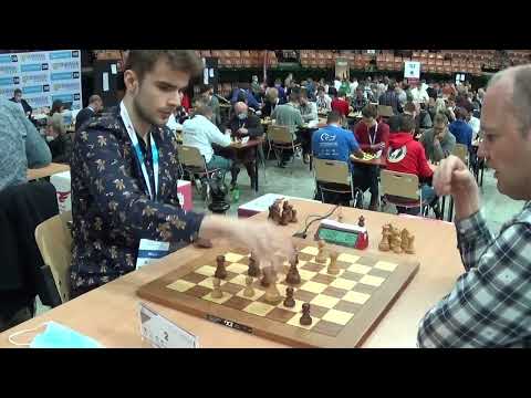 GM Stefansson Hannes 2532 -   IM Kosakowski Jakub 2340  | European Blitz Championships