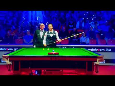 Mark Allen playing his ex-girlfriend Reanne Evans last night.She Was Not Having That Fist Bump Eyes