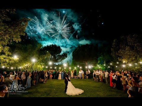 Un Matrimonio con i Fuochi d'Artificio (in tutti i sensi!)
