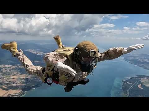 aircraft  Short SC.7 Skyvan HALO Jump HAHO Airborne Army Skydiving KOENIG Olivier CPA 10 military