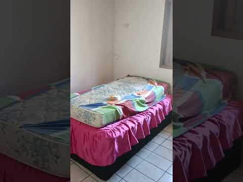 Casa com 4 quartos, 200m², à venda