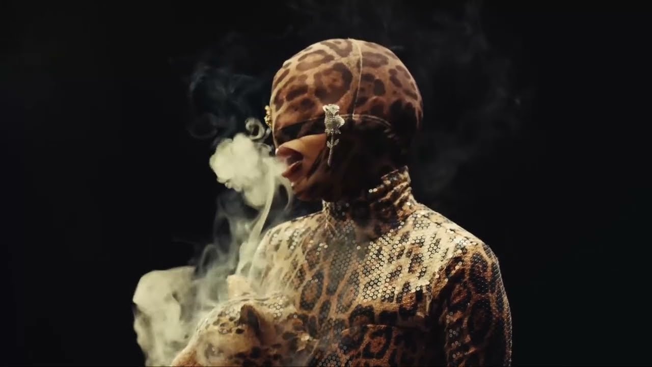 Doja Cat Launches New Era with Fifth Album 'Vie' and 'Ma Vie World Tour'