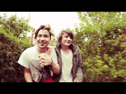 Stevie Wonder vs. Clash Music Video