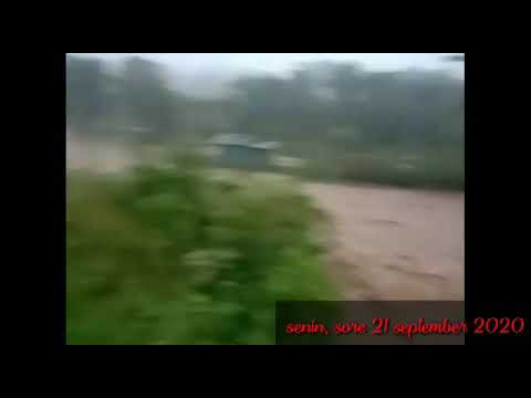 Kejadian Banjir Bandang..!! Senin Kemarin di Cibunian, Pamijahan Bogor..!!