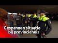 Trekkers blokkeren ingang provinciehuis Den Bosch