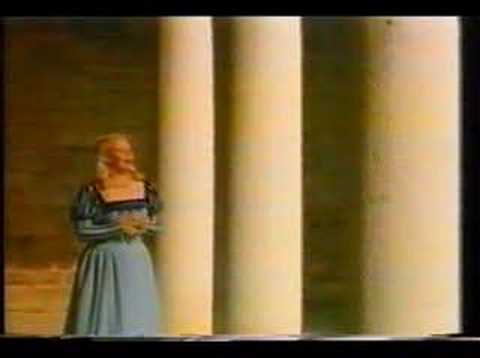 Gertruda Munitić - Rigoletto/Gilda