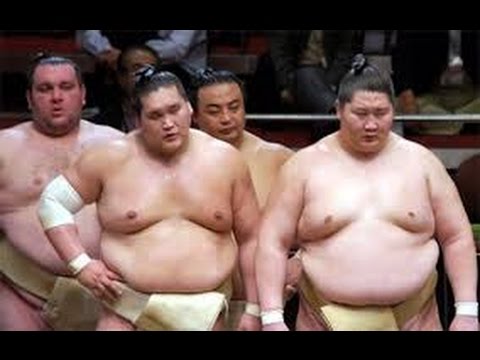 どうした・・？！精彩欠く・・照ノ富士・・